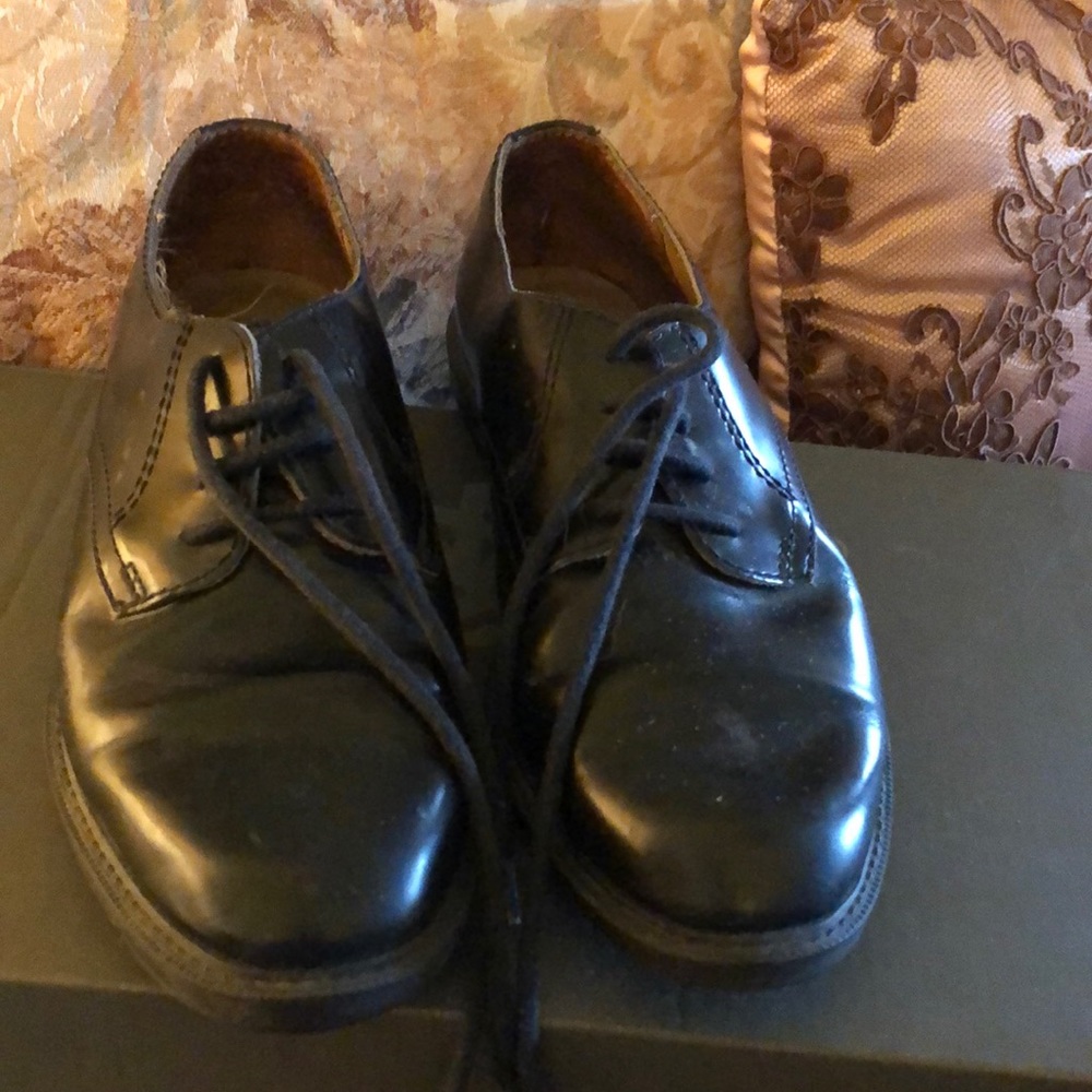 9& company by 9 west black loafers